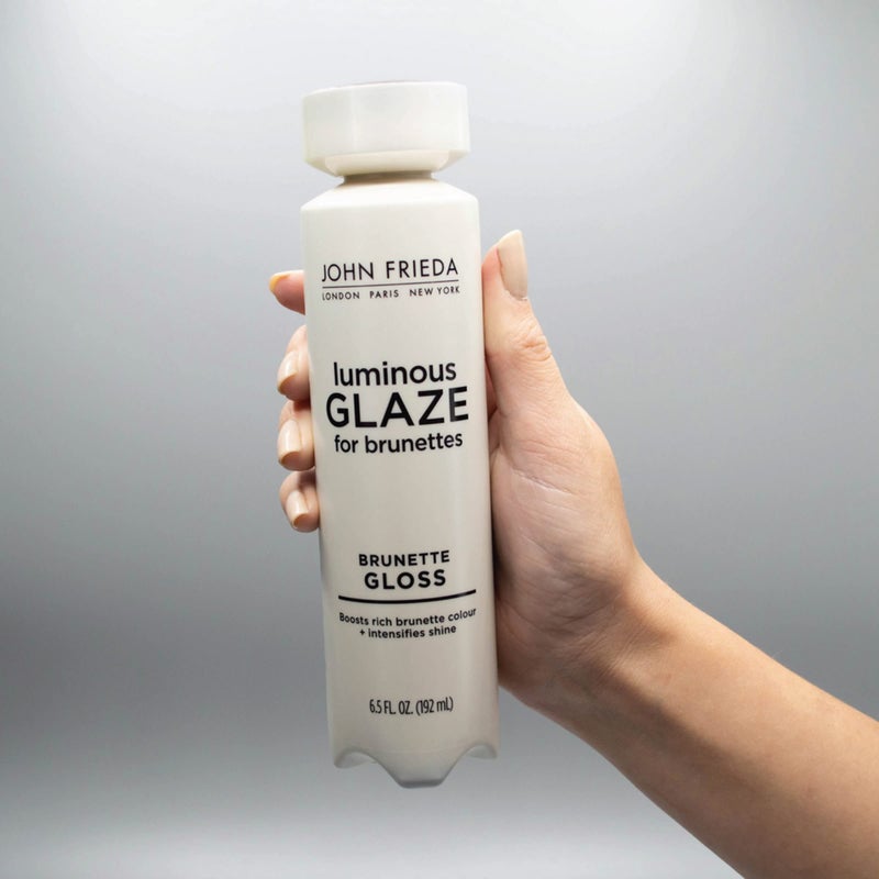 John Frieda جون فريدا برايلينت برونيت لمعة جليز، لمعة شعر تعزز اللون الغني وتزيد اللمعان للشعر البني الحريري، تعزز بينما تصلح أسطح الشعر التالفة، 6.5 أونصة - Image 5