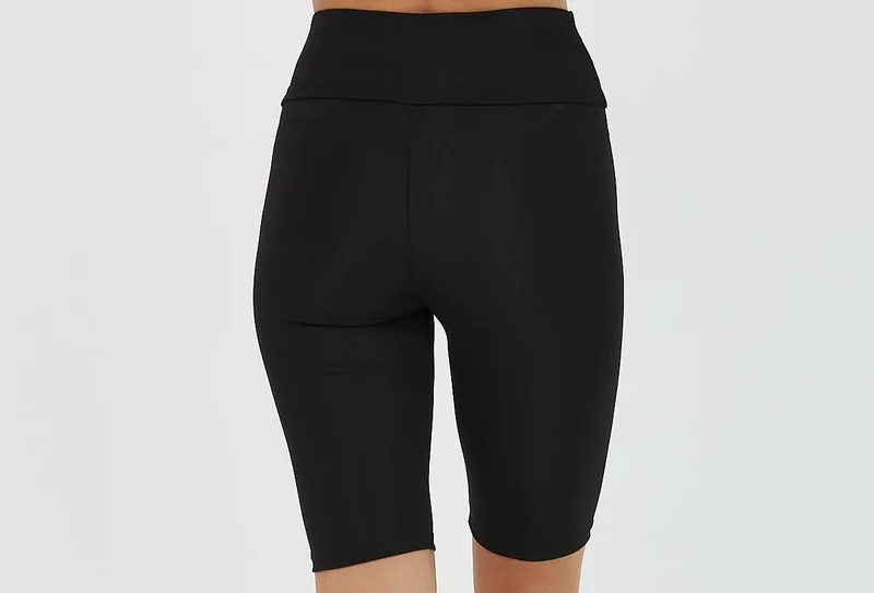 mmetalic Women's Black High Waist Short Leggings