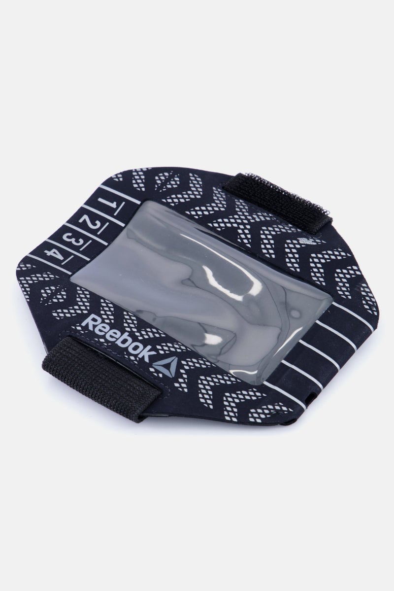 Reebok سوار ذراع MP3 للرجال بشعار العلامة التجارية، أسود - Image 3