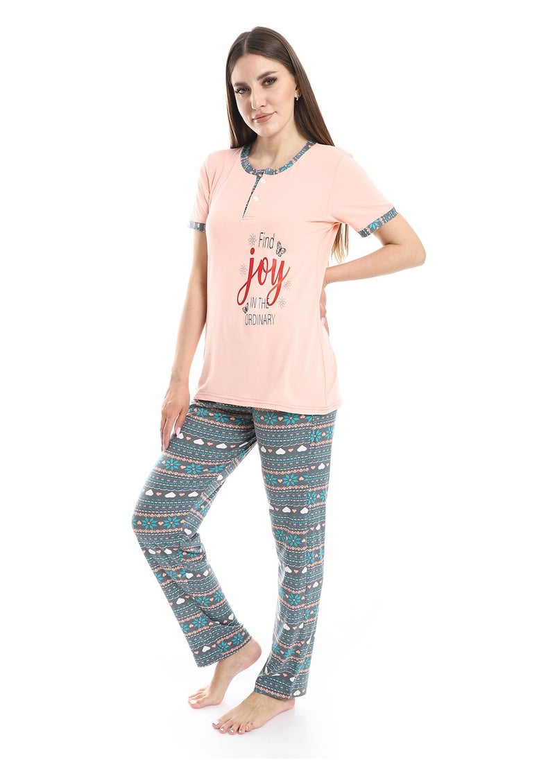 Caesar - Women Pajama Set With Half Sleeves And Printed Photo - Image 1