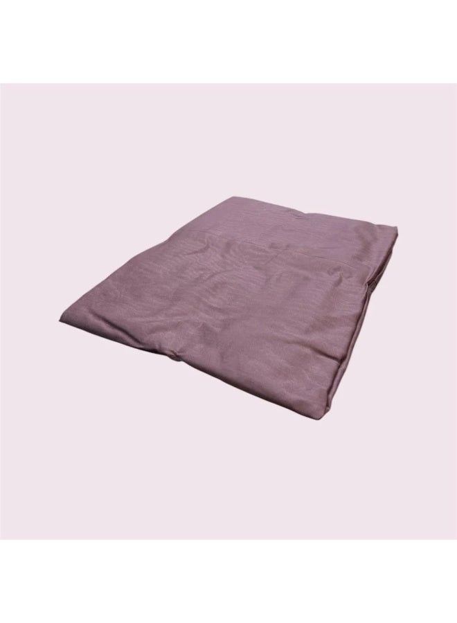 A single-piece prayer sheet, without details, large size 3 x 2, which is placed on the head and wrapped when performing prayer.