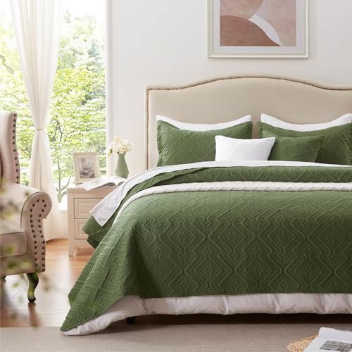 LEAONME Quilt Set King Size 3 Pieces, Lightweight Olive Green Bedspread-98''x106'', Soft Microfiber Summer Quilt/Coverlet,Luxurious Warm Bedding Sets for All Seasons (Includes 1 Quilt, 2 Shams) - Image 2