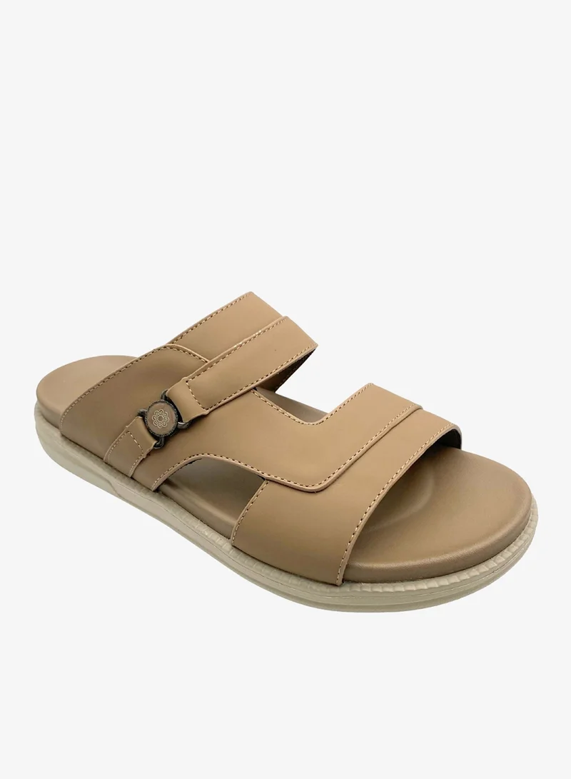 الهدف صنادل الواحة العربية