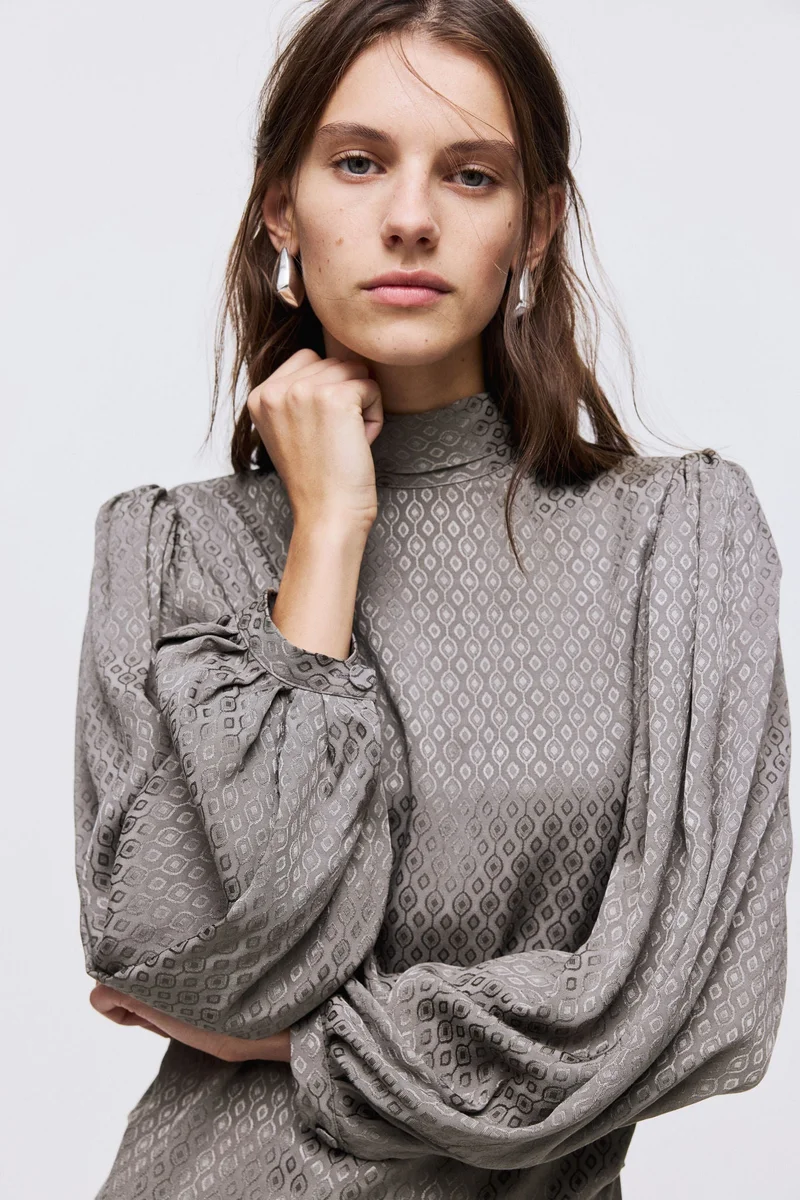 H&M Tie-neck satin dress