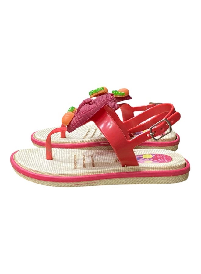 Comfortable girls' sandals for beaches, parks, and gardens, with a modern and distinctive design. - Image 1
