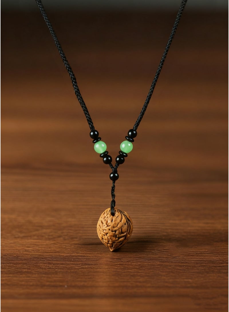 تشوميل قلادة مصنوعة يدويًا من حبل أسود مضفر مع خرز يشبه اليشم الأخضر، وخرز أسود مميز، وقلادة من الجوز الطبيعي - تميمة شفاء للحماية والهدوء والتوازن - Image 2