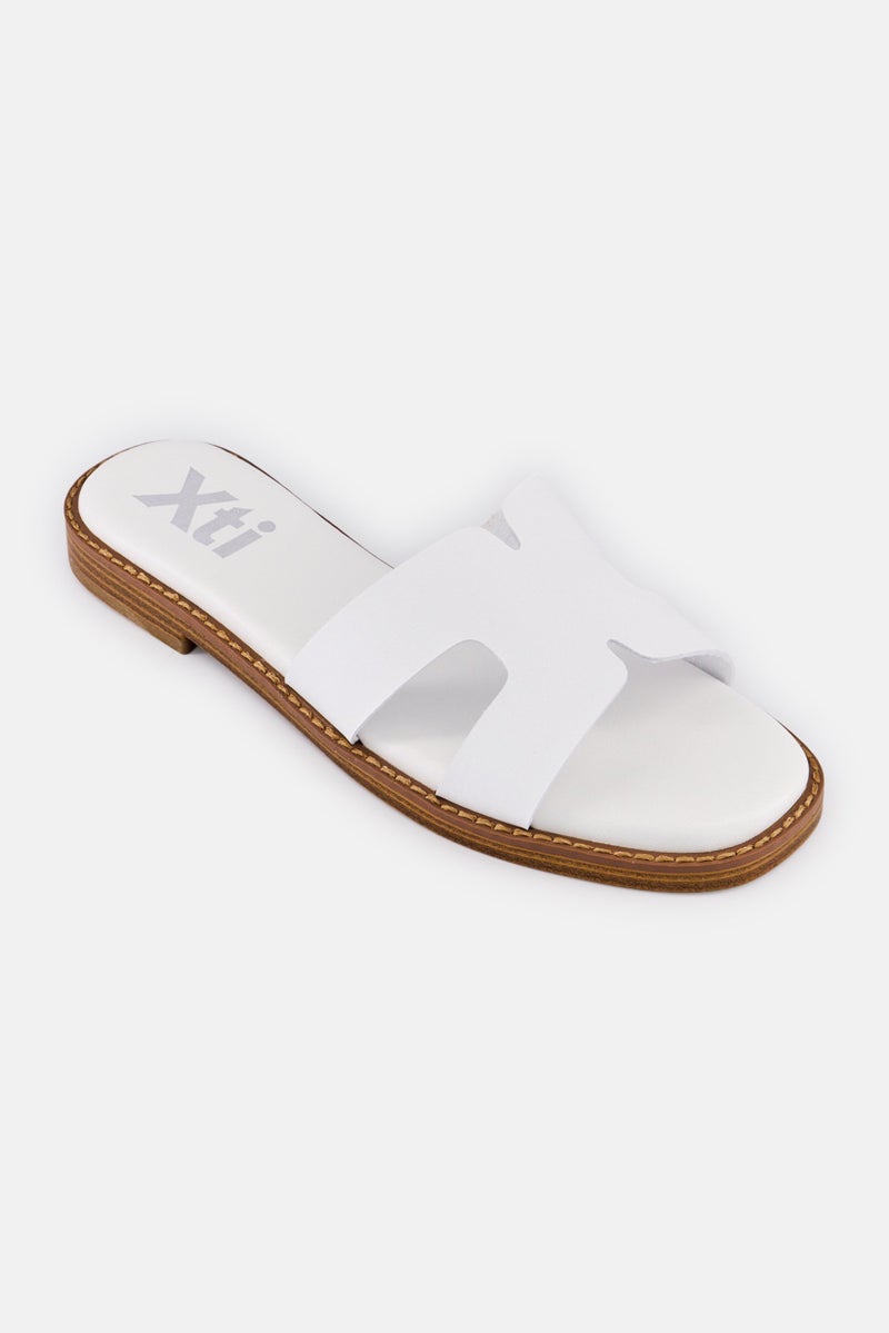 Xti Women Leather Upper Slip On Flat Sandal, White  - Image 1
