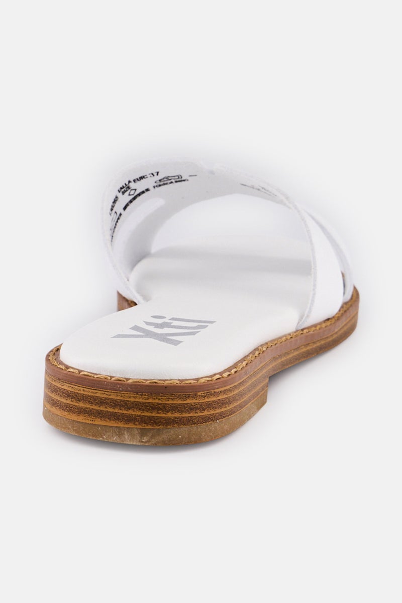 Xti Women Leather Upper Slip On Flat Sandal, White  - Image 4