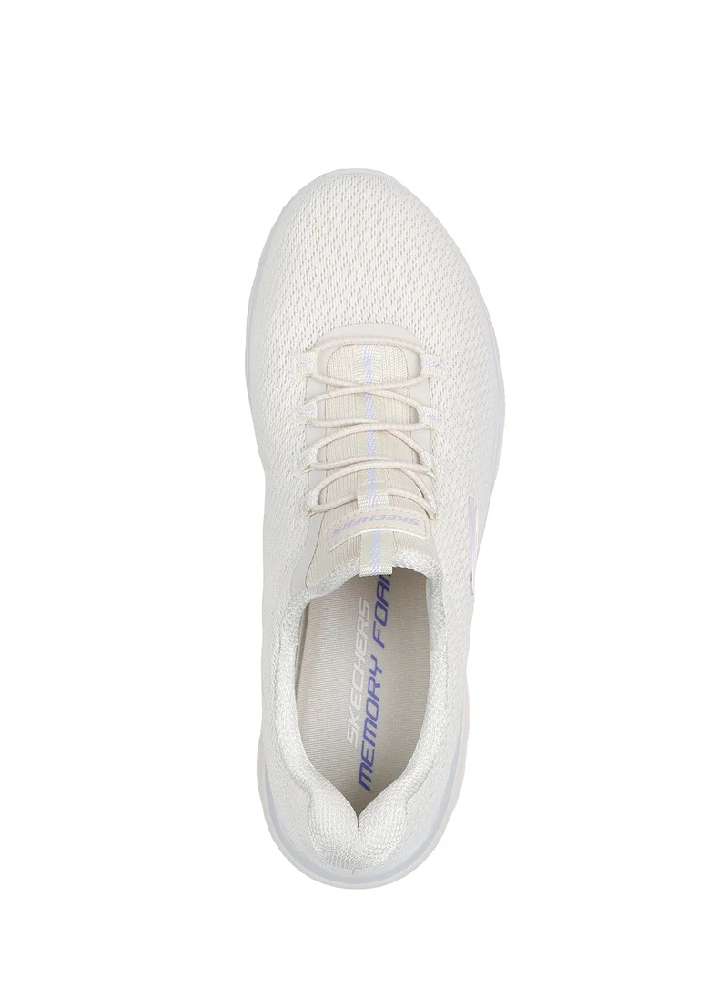 SKECHERS Summits