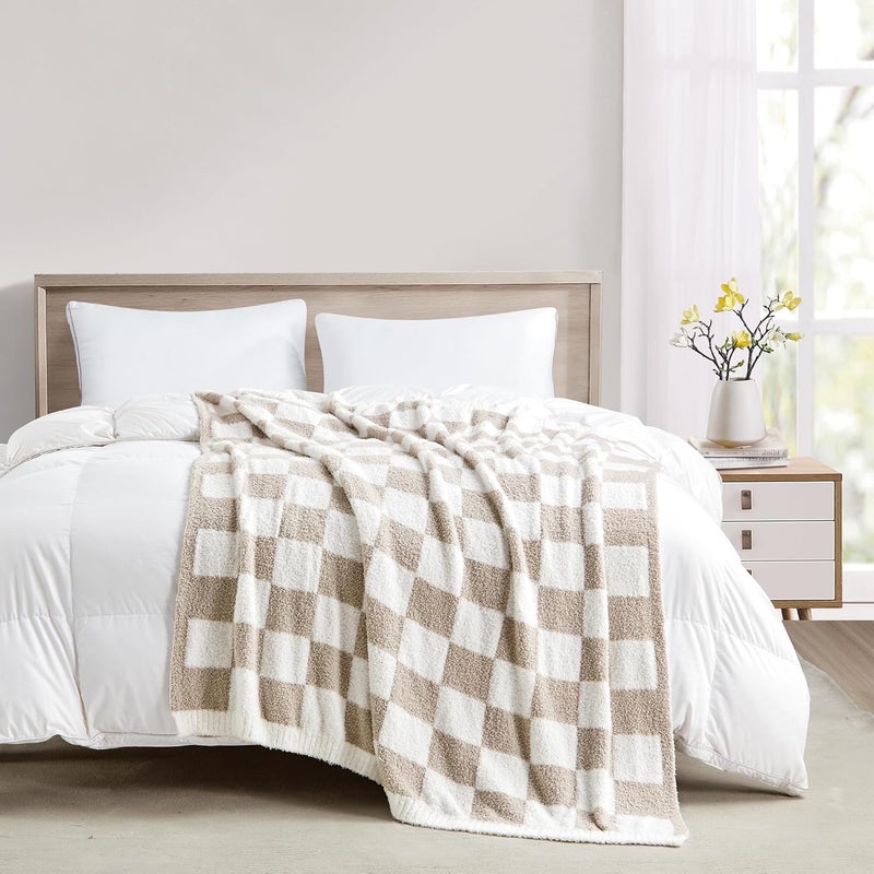 CREVENT Ultra Soft and Plush Reversible Microfiber Throw Blanket for Couch Sofa and Bed (127x152cm Checkered Beige) - Image 3