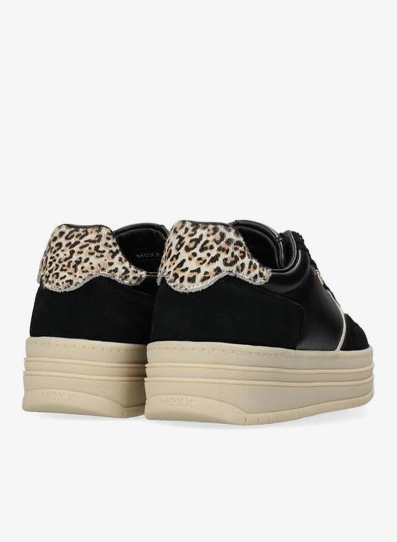 مكس أحذية رياضية بطبعة حيوانات مع إغلاق برباط - Image 3