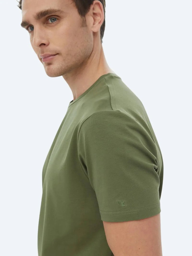 كيب تيشيرت قطني سادة بلون الكاكي، بياقة دائرية - Image 3