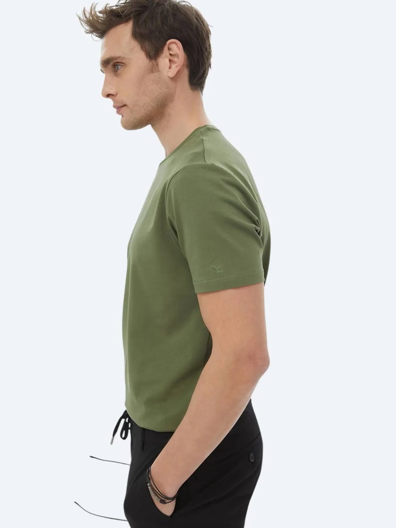 كيب تيشيرت قطني سادة بلون الكاكي، بياقة دائرية - Image 5