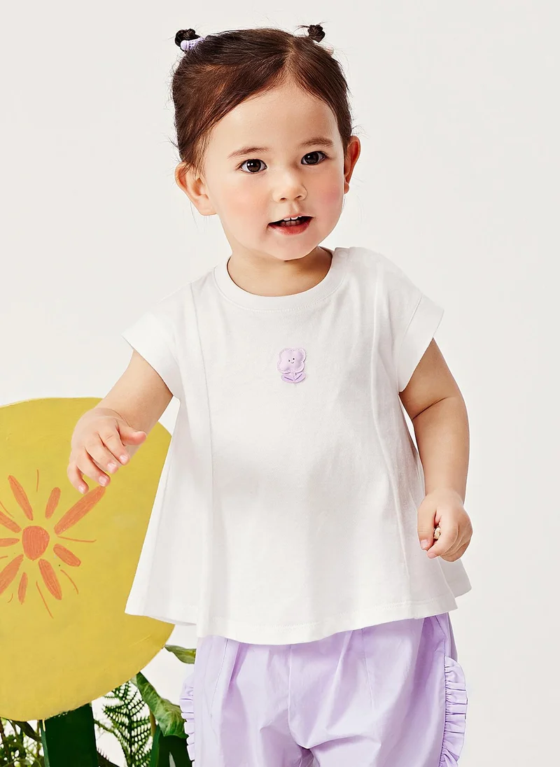 mini bala Girls' Kids Adorable Cap Sleeve Vest, Ultra-Soft Breathable Fabric, Cute Appliqué Detail, Round Neck, Side Snap Buttons for Easy Dressing, Perfect for Daily Wear, Playtime and Casual Outings Children's Vest