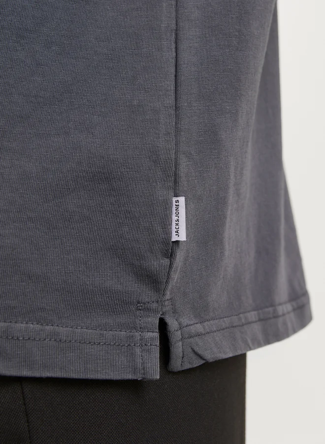 JACK & JONES Solid Crew Neck Regular Fit T-Shirt