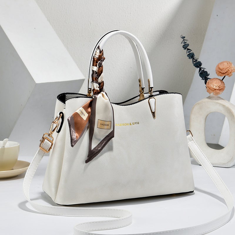 Women's PU Tote Bag with Zipper Closure and Multi-Pocket Interior - Image 3