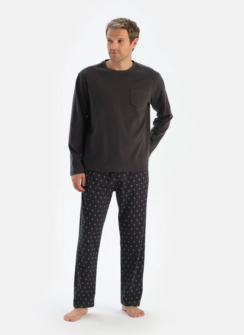 dagi T-shirt & Trousers Pajama Set Crew Neck Supreme Mid Rise Sleepwear