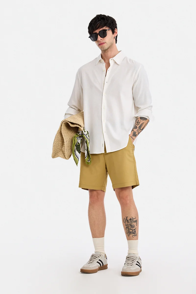 سنيتش Mustard Solid Relaxed Casual Shorts