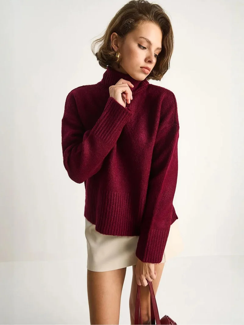 Bianco Lucci LUCCI Oversized Knit Turtleneck Sweater