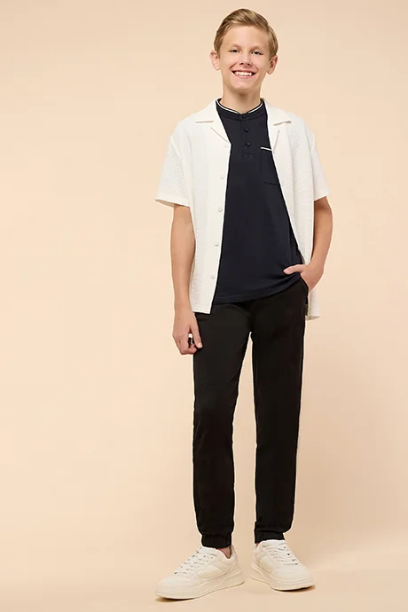 R&B Contrast Tipping T-Shirt with Mandarin Collar and Short Sleeves