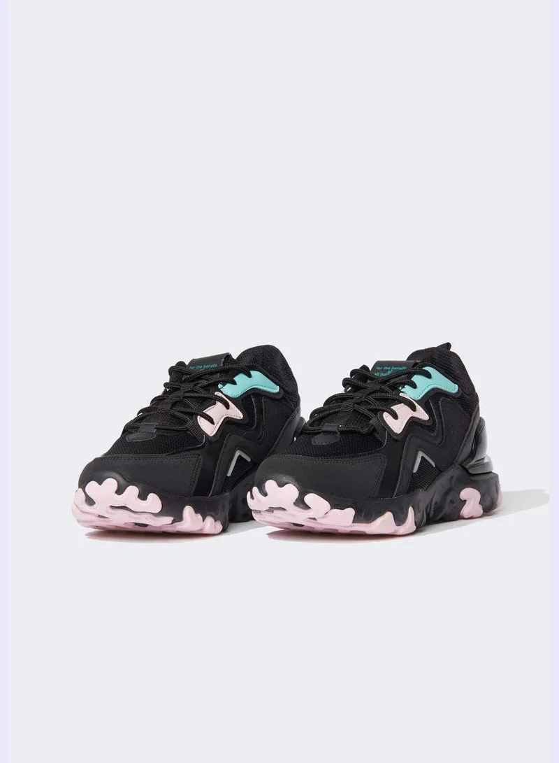 ديفاكتو Faux Leather Colour Block Lace Up Trainers