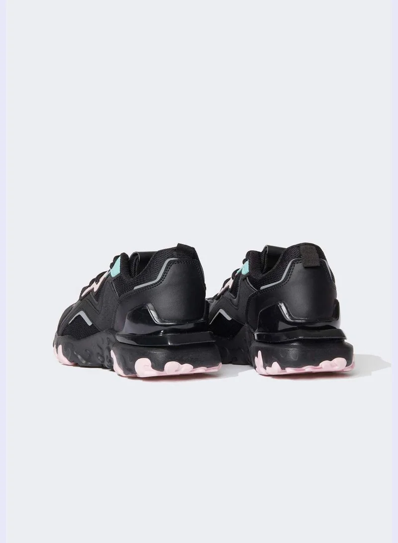 ديفاكتو Faux Leather Colour Block Lace Up Trainers