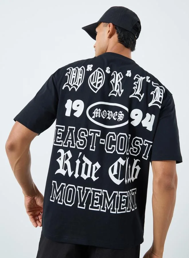 Styli Men Black Oversized Graphic Print T-Shirt