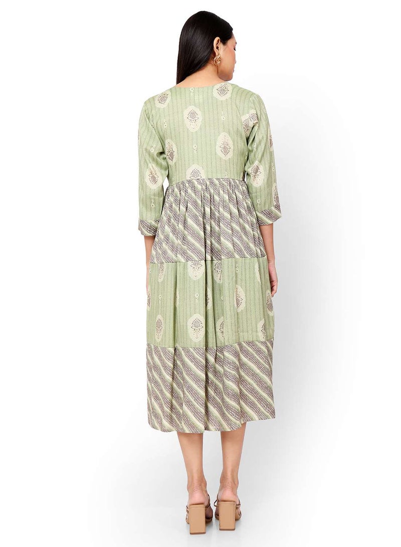 HANA & SARA FRONT STYLED BUTTONED SOFT VISCOSE GREEN COLOUR SHORT PRINTED CASUAL ARABIC KAFTAN JALABIYA DRESS - Image 2