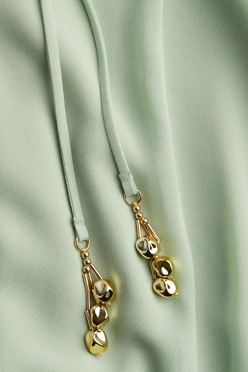 H&M V-neck chiffon dress