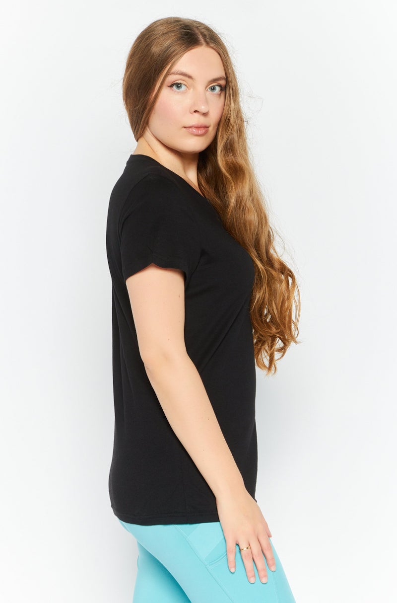PUMA Women Sportswear Fit Short Sleeve Outdoor Top, Black  - Image 3
