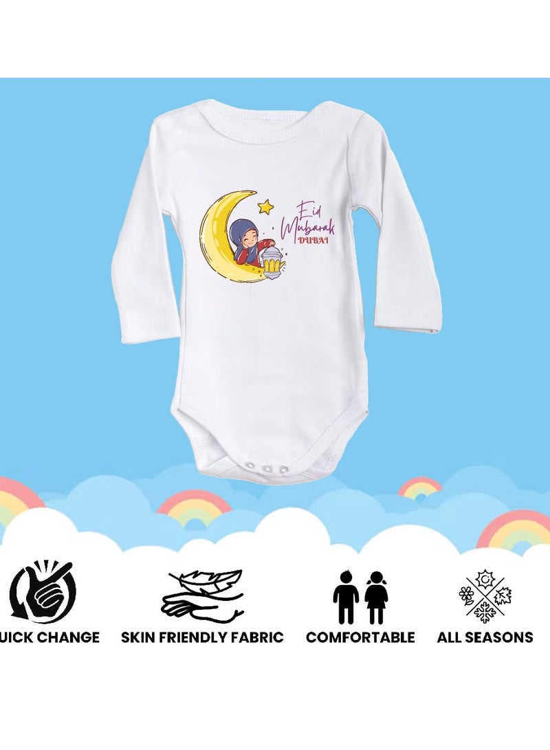 برينت شوب فور مي ملابس مطبوع عليها My First Eid Dubai - رومبير للأطفال حديثي الولادة - رومبير قطني بأكمام طويلة للفتيات الصغيرات - احتفل بالعيد الأول للطفل بأناقة - هدية للآباء الجدد - Image 5