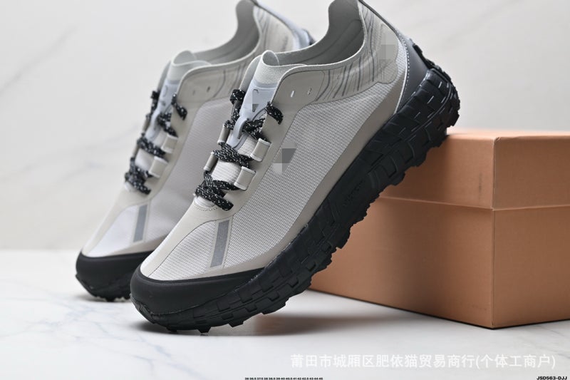 NORDA 001 Cross-Border Hiking Shoes for Men & Women - Non-Slip Outdoor Sports Footwear - Image 1