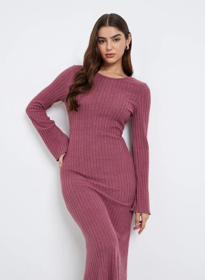 Styli Styli Pink Brushed Knit Sweater Maxi Dress