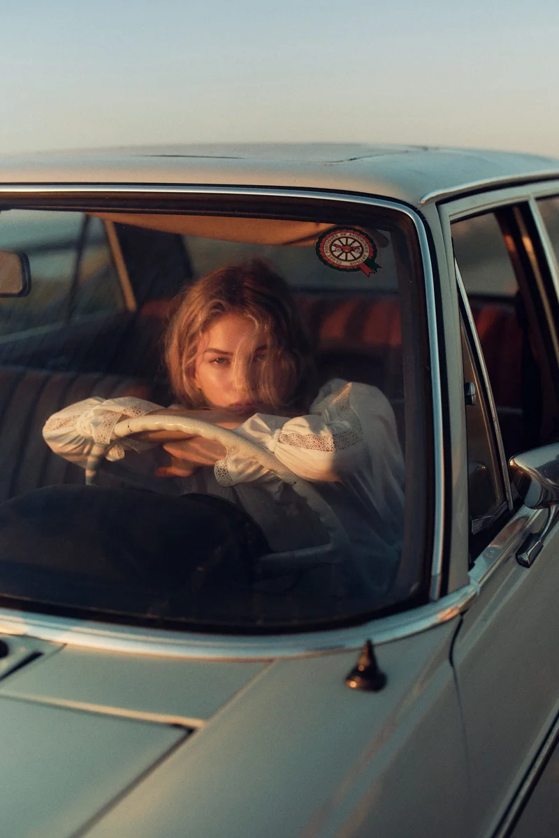 اتش اند ام جينز قصير بقصّة باريل