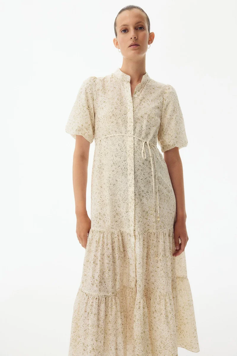 اتش اند ام فستان قطني بطبقات من تشكيلة ماما