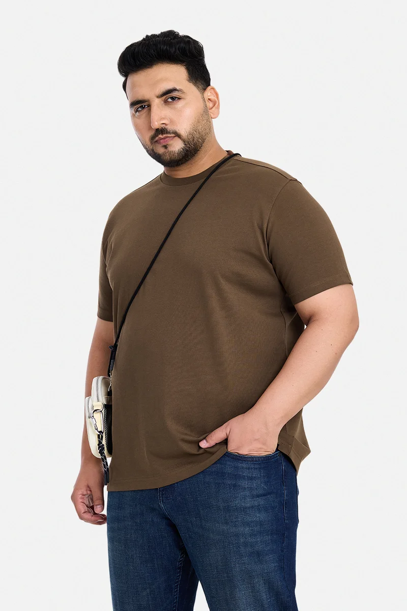 سنيتش Brown Solid Regular Fit Casual Plus Size T-Shirt