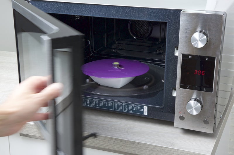 Charles Viancin - Eggplant Silicone Lid for Food Storage and Cooking - 8''/20cm - Airtight Seal on Any Smooth Rim Surface - BPA-Free - Oven, Microwave, Freezer, Stovetop and Dishwasher Safe - Image 4