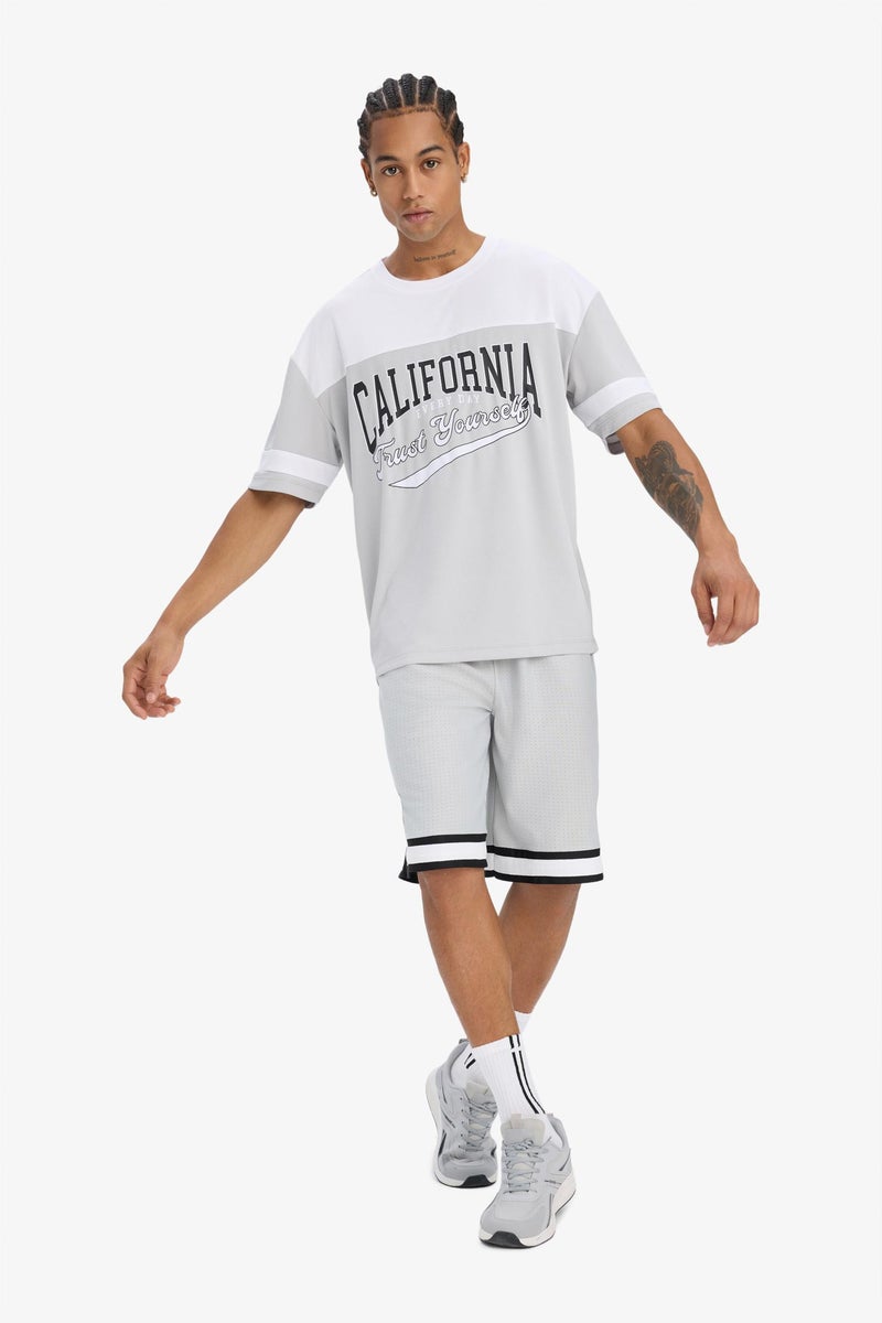 DeFacto Man Oversize Fit Printed Short Leg Shorts  - Image 2