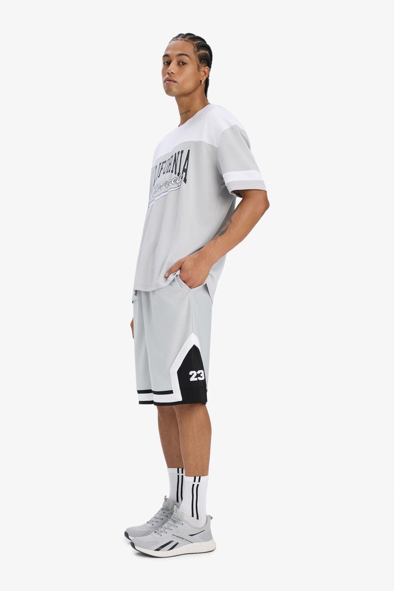 DeFacto Man Oversize Fit Printed Short Leg Shorts  - Image 3