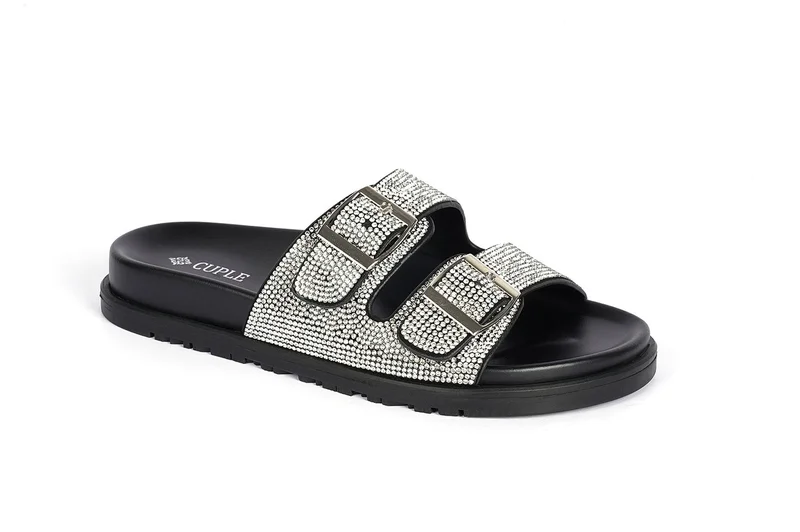 Cuple Crystal Embellished Flat Flip Flop
