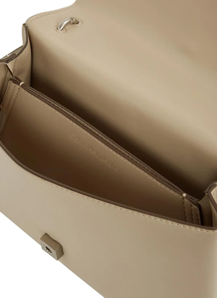 كالفن كلاين جينز Logo Sculpted Crossbody