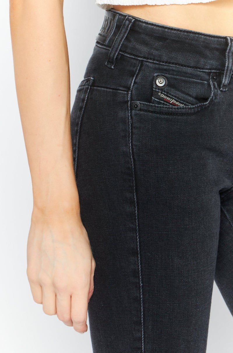 DIESEL Women D-Jevel Slim Fit Dark Stretchable Denim, Black - Image 3