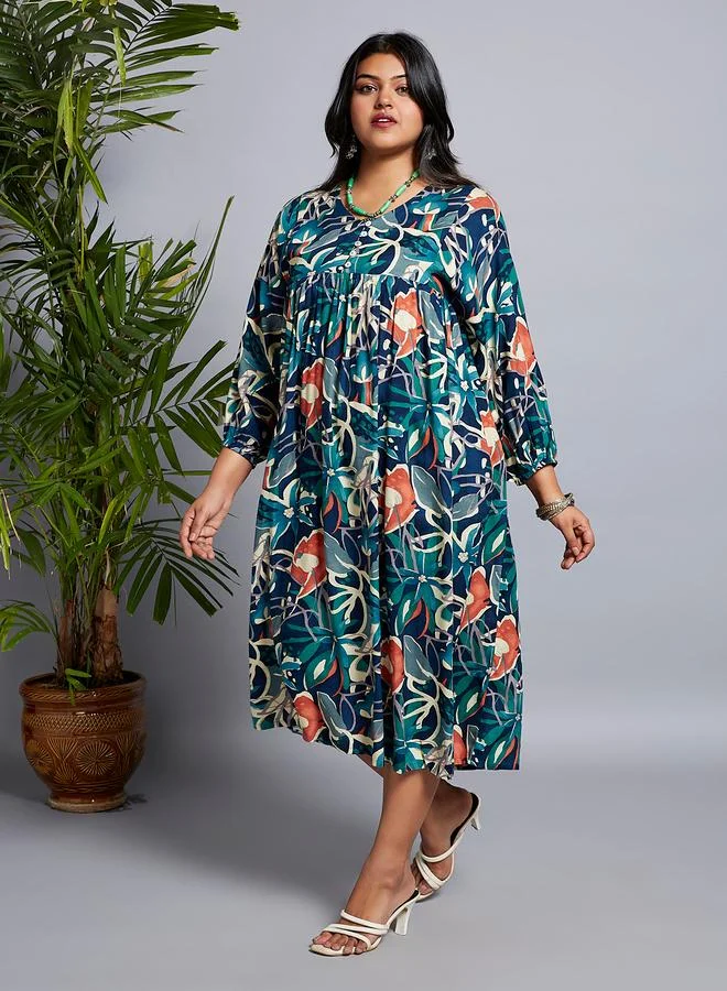 جلو باص فستان ميدي بمقاس كبير مطبع بالكامل