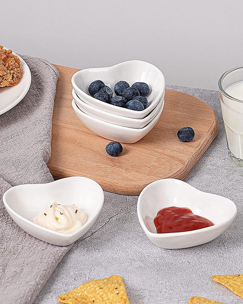 UIBFCWN 30 Pack Soy Sauce Dishes White Heart Shaped Dip Bowls Individual Dip Sauce Bowls Small Serving Bowls for Side Dishes Ketchup Valentines Day Wedding Party  1oz - Image 3