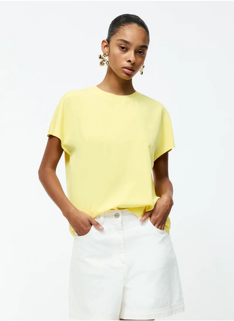 فرنش كونكشن Plain/Basic Relaxed Polyester Crew Neck T-Shirt