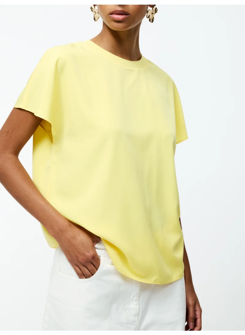 فرنش كونكشن Plain/Basic Relaxed Polyester Crew Neck T-Shirt
