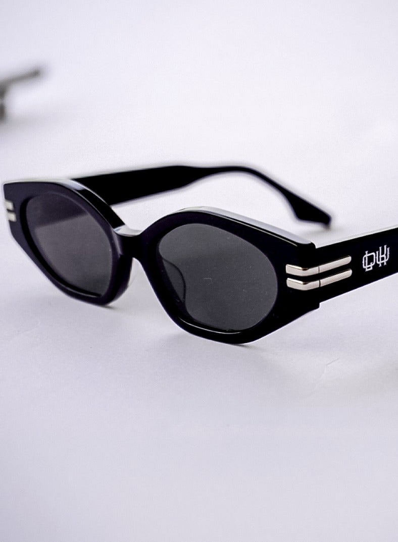 LOUKLAD Shades 01 - Rectangular Sunglasses - Black - Image 4