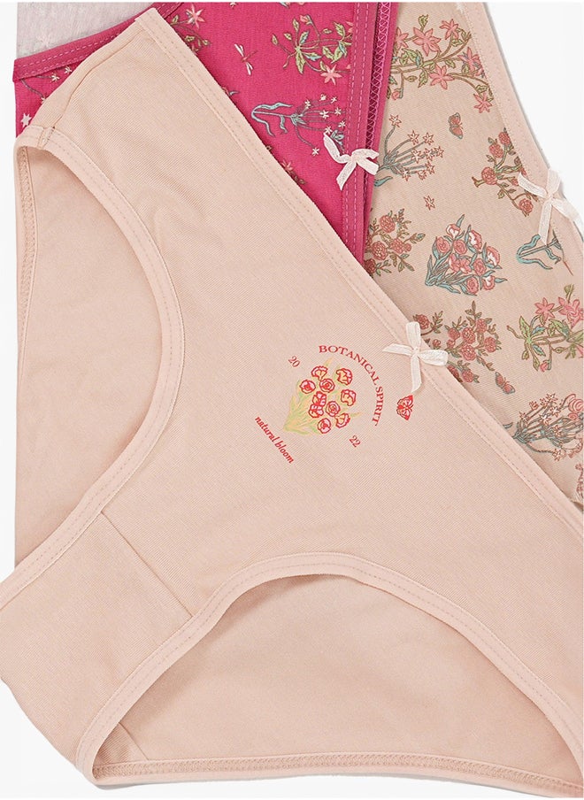 Pack of 3 Colored Bikini Panties - pzsku/Z1B753BE3DA4ED4A1D822Z/45/_/1726580031/7d797ad3-4b48-431f-a87f-b976e78561a5