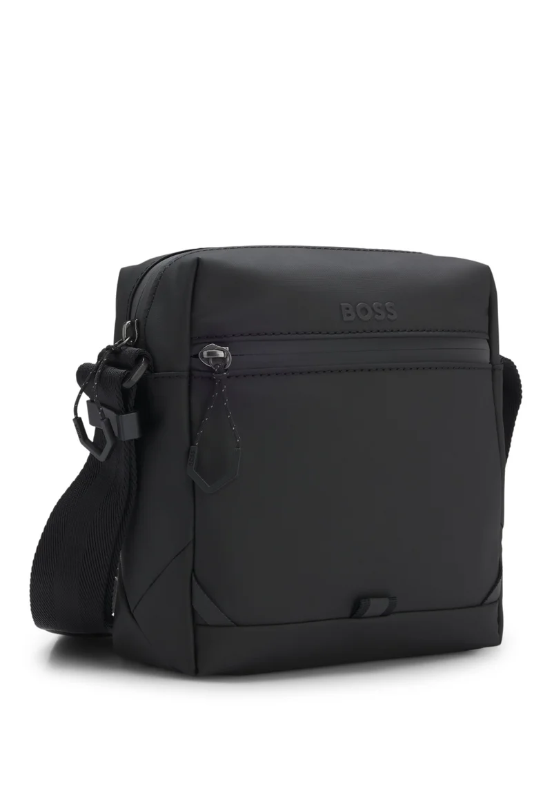 بوس حقيبة مراسل جلد صناعي بتفاصيل عاكسة