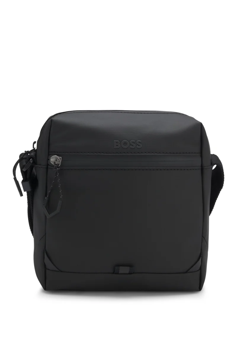 بوس حقيبة مراسل جلد صناعي بتفاصيل عاكسة